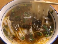 -矮子粉店1985·长沙米粉(湘春路店)