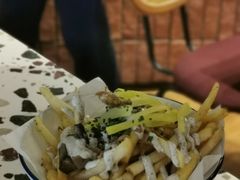-MOMENTI手工意面(晶耀前滩店)