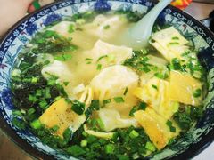 -老新隆牛肉锅贴(新街口店)