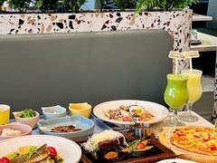 -西语·炭烧牛排(卓越中寰店)