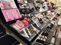 -Dior迪奥(上海世茂广场店)