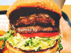 -The Habit Burger Grill 哈比特汉堡(复兴soho店)