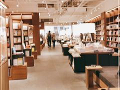 -茑屋书店(天目里店)