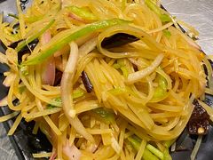 -小旋风·鹤岗烧烤(佳丰北苑店)