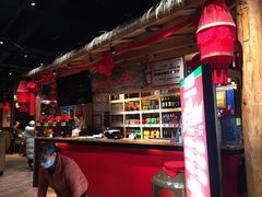 -老滇山寨•云南特色菜•地方菜•民族风情歌舞表演(金碧店)