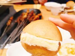 杂粮餐包配奶皮-九十九顶毡房(阜石路店)