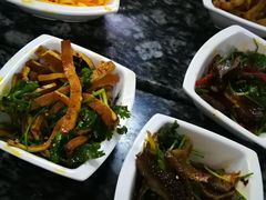 -绳金塔美食街(前进路店)