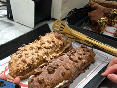 -HOT CRUSH趁热集合·现烤面包(环球港店)