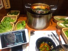 -独食火锅·半米屋台(直营总店)
