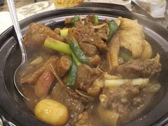 生焖羊肉煲-新兴家喻酒家·羊城名宴(昌岗店)