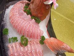 -半岛翡丽海鲜自助餐厅(观风亭店)