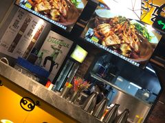 -肥肥虾庄·金牌油焖大虾(杨园滨江时代walk店)