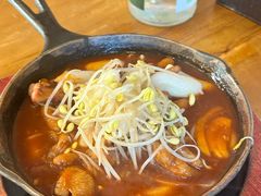 -喇喇排骨火锅·传统韩式脊骨汤(望京西园总店)
