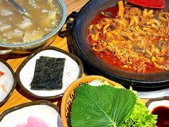 -红辣椒八爪鱼特色韩国料理专门店(远景路旗舰店)
