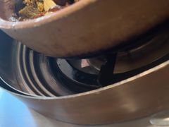 -胡须佬鸡煲四季火锅店(石厦西村直营店)