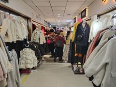 -龙翔服饰城(龙翔大厦店)