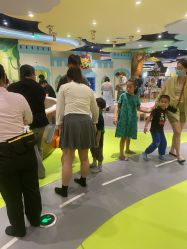 -MELAND CLUB亲子乐园•派对(虹桥万象城店)