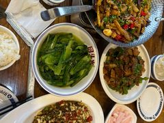 -老唐三下锅 ·张家界地标美食(溪布街店)
