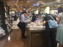 -诚品(信义店)