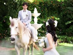 -爱我旅拍婚纱摄影(大理店)