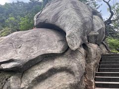 -罗田薄刀峰风景区