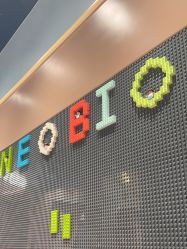 -奈尔宝家庭中心·亲子餐厅(北京东坝万达店)