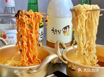 谁说烤肉只有韩国才正宗