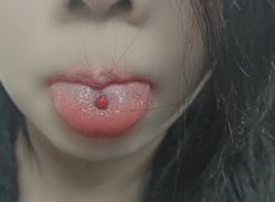 -冰岛刺青·手工穿孔·耳洞吧·专业喜纹身