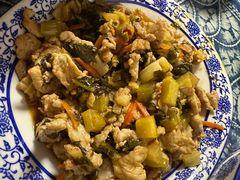 -鸡足缘·海稍鱼•野生菌火锅