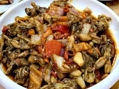红烧青蛙-英子家庭菜馆(系马桩店)