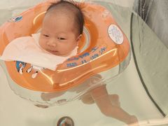 -乐禧母婴全自营月嫂(宝山店)