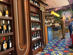 -Brut Eatery Wine Bar & Restaurant (建国东路店)