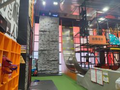 -嗨翻Hi-Fun竞技主题乐园·蹦床团建生日聚会(五棵松华熙店)