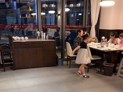 -煲王粤菜餐厅(中侨中心店)