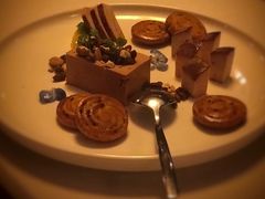 红酒鹅肝精选配葱油饼-解香楼(八盘岭路店)