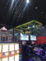 -失重星球乐园·蹦床馆(欢乐谷店)