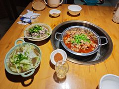 -大众跷脚牛肉馆·非遗传承单位(峨眉山店)
