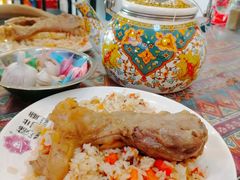 -楼兰香西域抓饭(泺文店)
