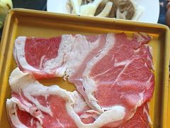 -牛武士寿喜烧·和牛火锅自助(全球首店)