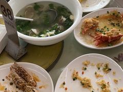 -红月湾海鲜饭店•沙滩海景(双月湾店)