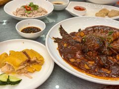 -侬佳蒸菜馆(听潮店)