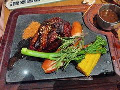 -西语炭烧牛排·西厨(石龙店)