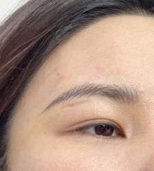 -一个差评成就的纹眉店