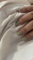 -孔雀手美甲美睫护理