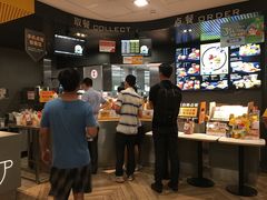 -麦当劳(华融店)