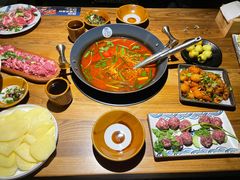 -贵厨酸汤牛肉(小十字店)