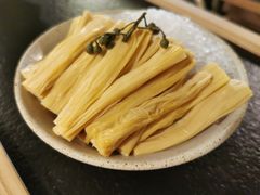 手工鲜腐竹-山缓缓火锅(上海闵行龙湖店)