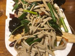 -华盛园卷子王农家菜水库鱼
