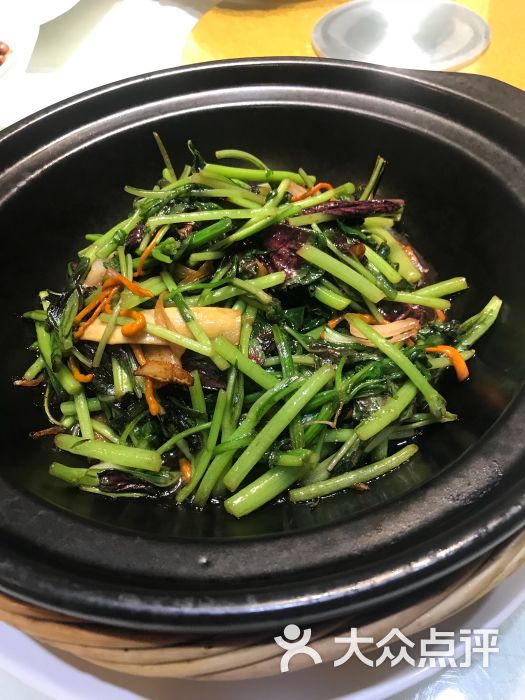 砂煲太行山养生野菜