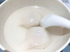 鲜肉汤团-大食代美食广场(上海中心店)
